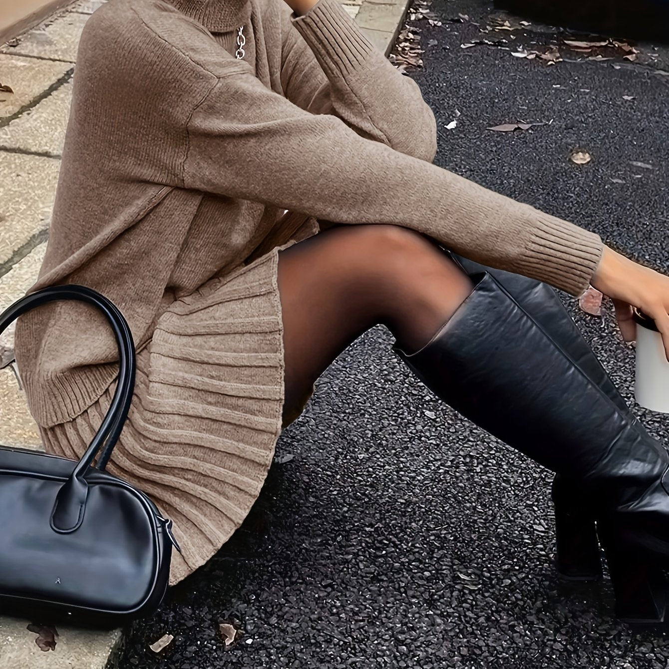 Elegant Minimalist Two-Piece Set – Pullover Sweater & Midi Skirt